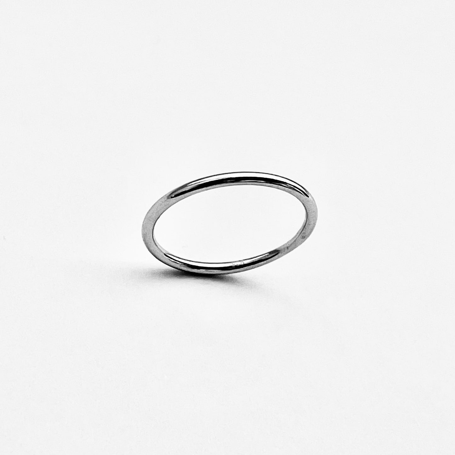 Sterling Silver Minimalist Plain 1.5mm Round Band Ring, Wedding Bands, Stackable Jewelry