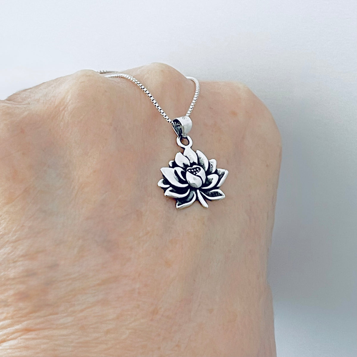 925 Sterling Silver Blooming Lotus Flower Necklace | Minimalist Floral Pendant Chain